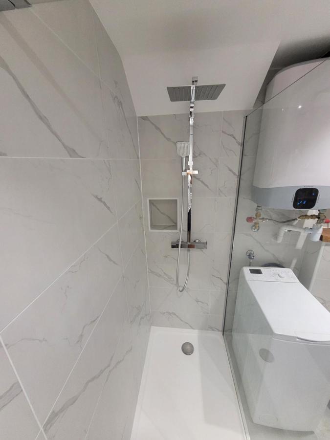 Au Coeur Du Citron Apartment Ментона Екстериор снимка